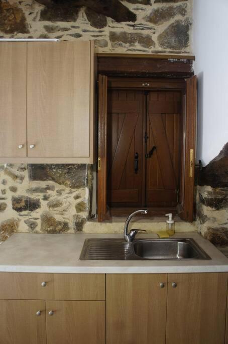 Willa Alegria Stone House AmigdhalokeFálion Zewnętrze zdjęcie